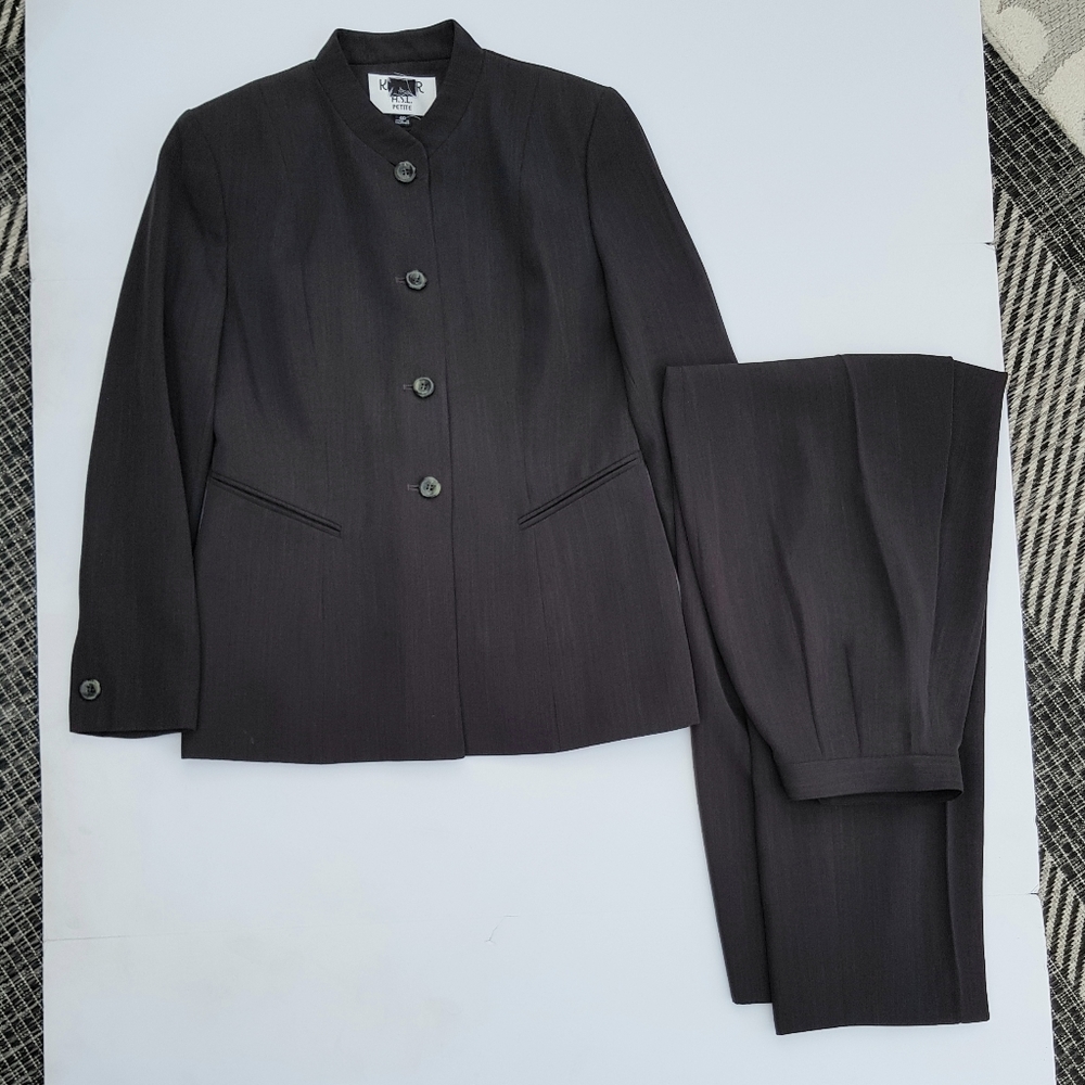 Kasper Womens Suit sz 4P
